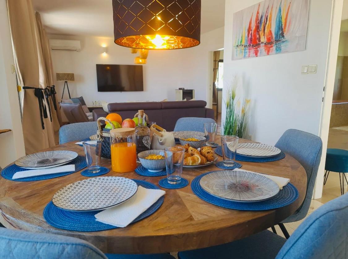 Apartments Mia Okrug Gornji Dış mekan fotoğraf