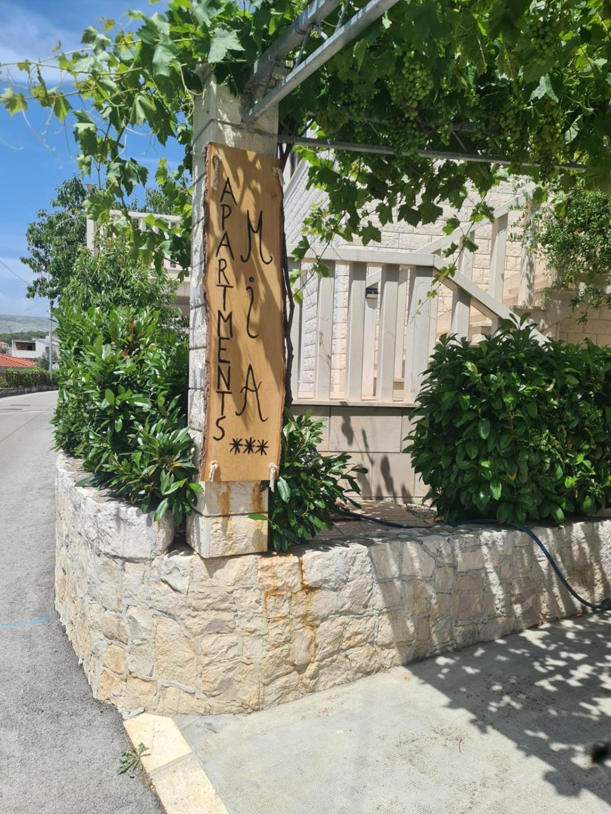 Apartments Mia Okrug Gornji Dış mekan fotoğraf